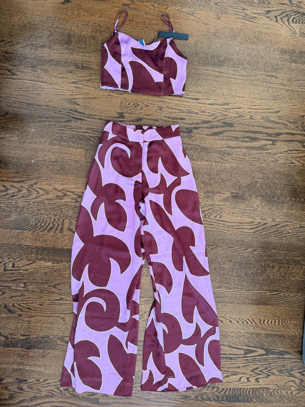 House of Harlow 1960 Plum and Lilac print Crop Top and pants set